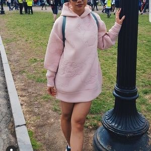 LIMITED H&M x Nicki Minaj sweatshirt dress